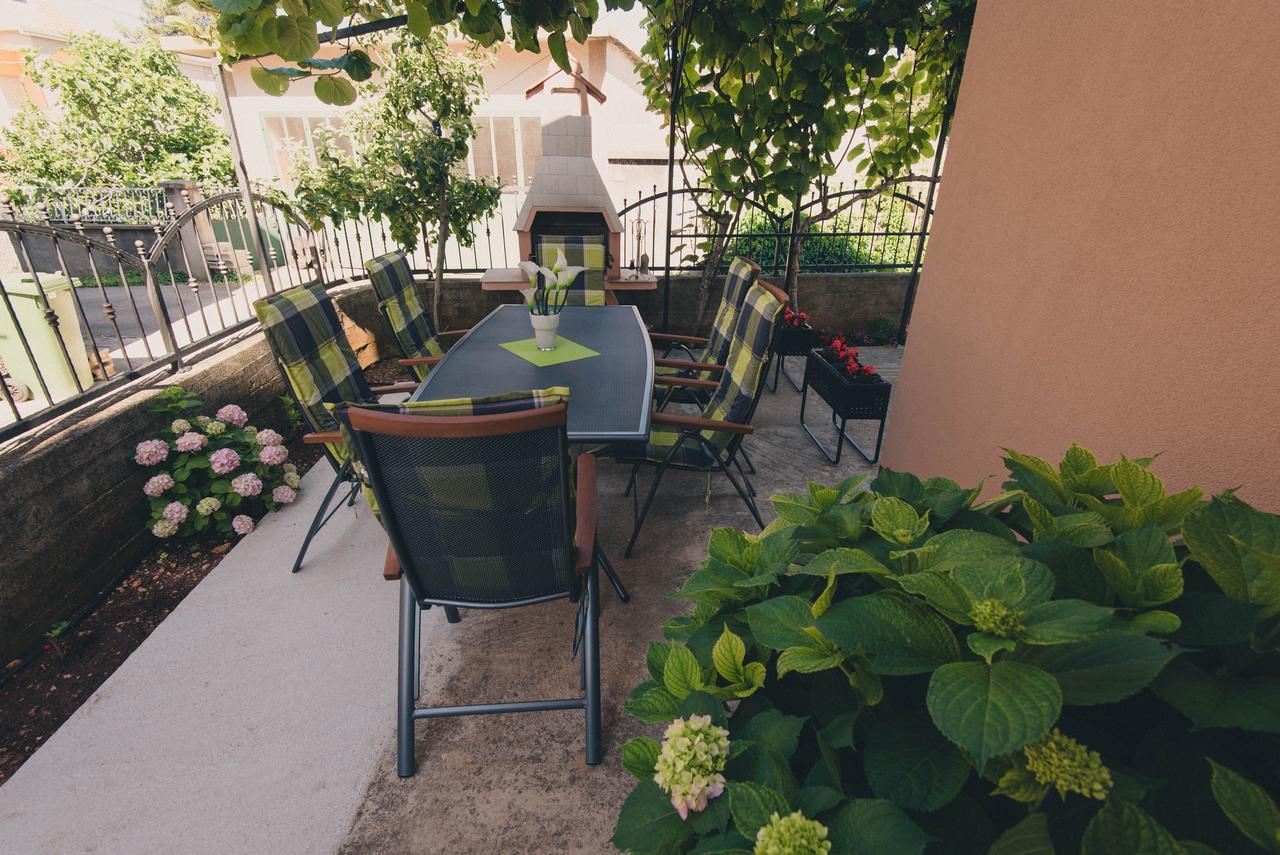 Apartments Sunny Garden Brodarica  Extérieur photo
