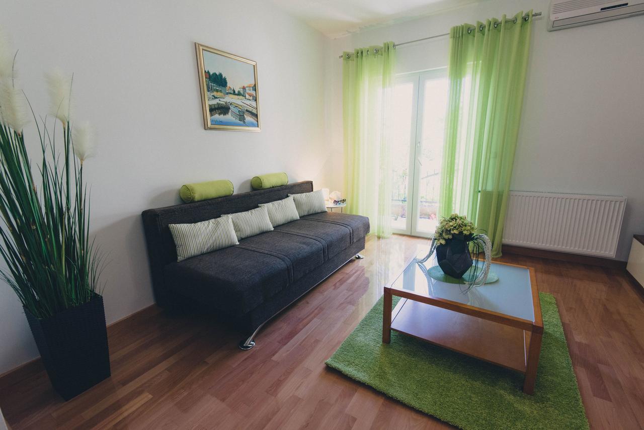 Apartments Sunny Garden Brodarica  Extérieur photo